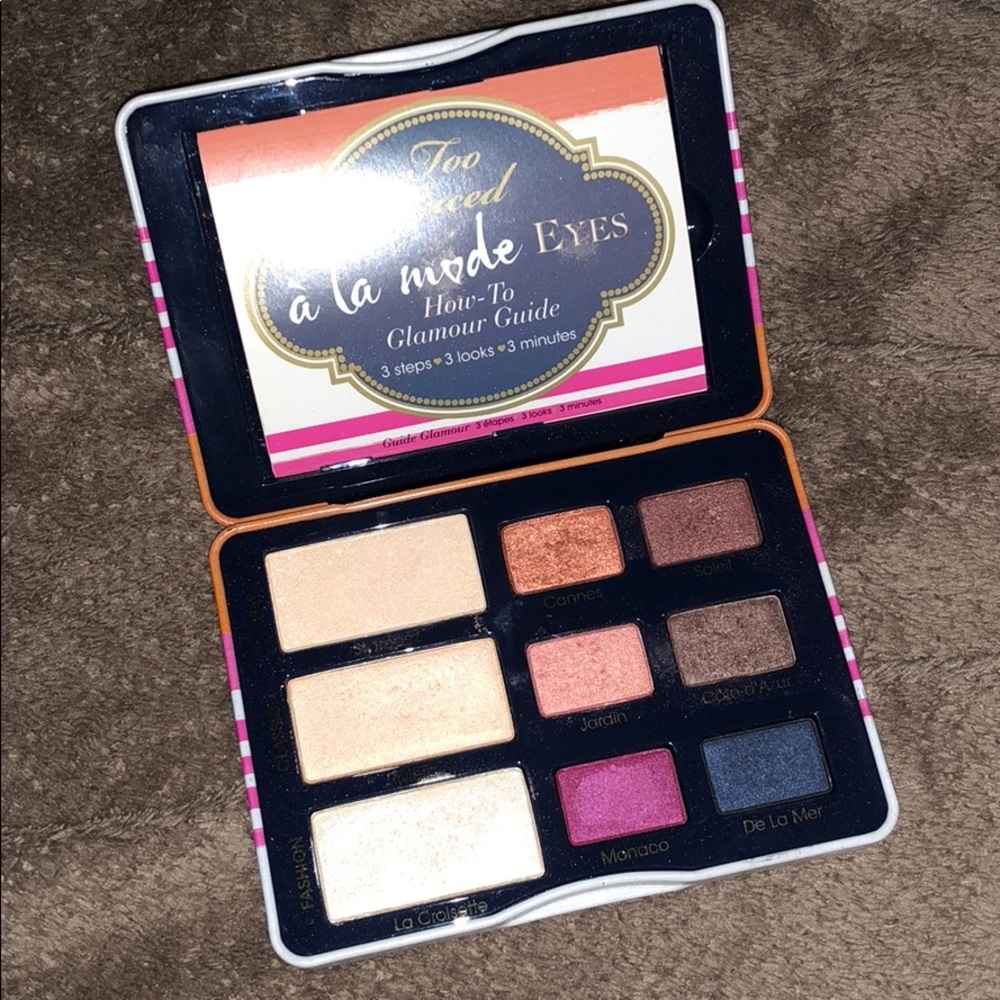 Too Faced A La Mode Palette